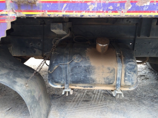 หกล้อ HINO รถปะกอบเครื่องEH700 เบรกชิฟี่ ยางดี แอร์เย็น คัดซีสวยมาก