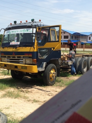 ขายMITSU FUSO 385000บาท