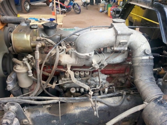 ขาย6ล้อยาว7.20เมตร ติดเครน3ตัน เครื่อง168แรง EH700 สภาพพร้อมใช้งาน เอกสารพร้อมโอน สนใจโทร 090-8588220คุณนะ 093-3258446คุณบิว ID:narong498 หรือเข้าดูสินค้าอื่นๆได้ที่ www.truck.in.th/498 หรือเพจFacebook ณรงค์ ซื้อขายรถมือสอง (เว็บไซต์ส่วนตัว) หรือFacebook