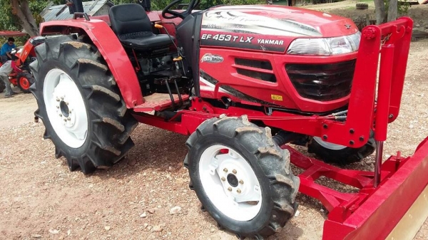 ยันร์ม่า EF453T LX 4 WD พร้อมใบมีด 759 ชั่วโมง..ตัวสุดท้ายก่อนเป็น 49 แรง
