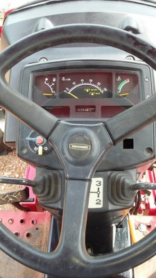 ยันร์ม่า EF453T LX 4 WD พร้อมใบมีด 759 ชั่วโมง..ตัวสุดท้ายก่อนเป็น 49 แรง