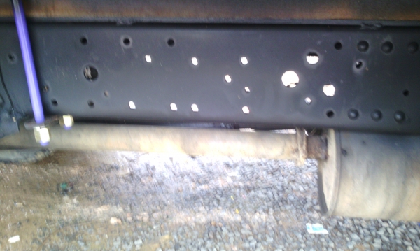 รถหกล้อ ISUZU 130 แรง เครื่องดี ครัชชีสวย ปี 48 รถวิ่งได้ 88000 กิโล รถหกล้อ ISUZU 130 แรง เครื่องดี ครัชชีสวย ปี 48 รถวิ่งได้ 88000 กิโล