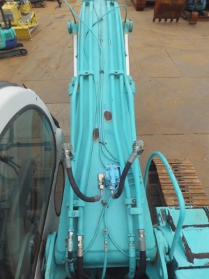 ขายด่วน KOBELCO SK200-2 มาร์คไฟว์ เก่าญี่ปุ่นยังไม่ได้ใช้งานในไทย สภาพสวย เครื่องปั้มดี ไฟฟ้าครบ
