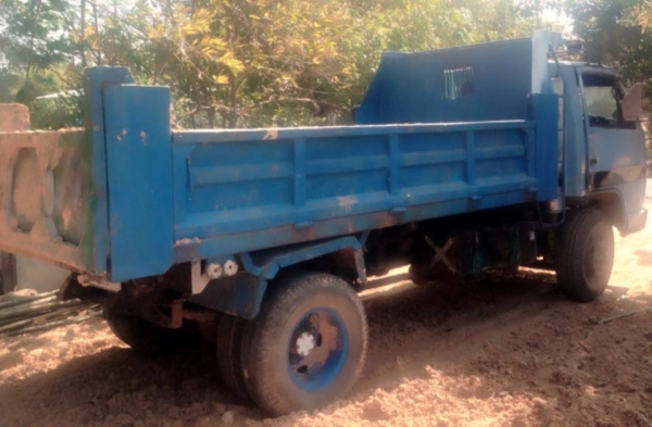 **328,000 บ.ต่อรอง/// 6ล้อดั้มดิน ISUZU NKR-110 รถห้างแท้ **ขาย ISUZU NKR 110 HP 6ล้อดั้มดิน5คิว เดิมบาง พร้อมใช้ ISUZU NKR110 NKR58LU5M 4BE1-110HP ห้างแท้ เกียร์สั้น ปี36 เครื่องเดิมเกียร์เดิม เครื่องดี แน่นดี แห้งดีไม่เยิ้ม เกียร์เกียร์สั้น เข้าง่ายไม่ห **328,000 บ.ต่อรอง/// 6ล้อดั้มดิน ISUZU NKR-110 รถห้างแท้ **ขาย ISUZU NKR 110 HP 6ล้อดั้มดิน5คิว เดิมบาง พร้อมใช้ ISUZU NKR110 NKR58LU5M 4BE1-110HP ห้างแท้ เกียร์สั้น ปี36 เครื่องเดิมเกียร์เดิม เครื่องดี แน่นดี แห้งดีไม่เยิ้ม เกียร์เกียร์สั้น เข้าง่ายไม่ห