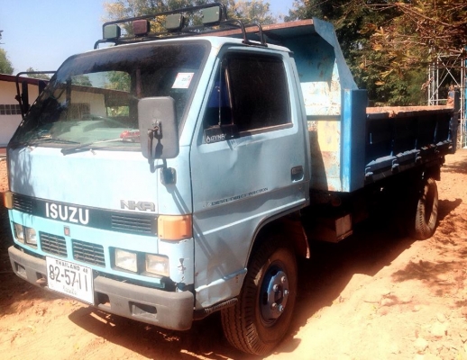 **328,000 บ.ต่อรอง/// 6ล้อดั้มดิน ISUZU NKR-110 รถห้างแท้ **ขาย ISUZU NKR 110 HP 6ล้อดั้มดิน5คิว เดิมบาง พร้อมใช้ ISUZU NKR110 NKR58LU5M 4BE1-110HP ห้างแท้ เกียร์สั้น ปี36 เครื่องเดิมเกียร์เดิม เครื่องดี แน่นดี แห้งดีไม่เยิ้ม เกียร์เกียร์สั้น เข้าง่ายไม่ห **328,000 บ.ต่อรอง/// 6ล้อดั้มดิน ISUZU NKR-110 รถห้างแท้ **ขาย ISUZU NKR 110 HP 6ล้อดั้มดิน5คิว เดิมบาง พร้อมใช้ ISUZU NKR110 NKR58LU5M 4BE1-110HP ห้างแท้ เกียร์สั้น ปี36 เครื่องเดิมเกียร์เดิม เครื่องดี แน่นดี แห้งดีไม่เยิ้ม เกียร์เกียร์สั้น เข้าง่ายไม่ห