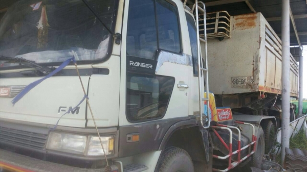 ขายหัวลากดั้มพ์ พร้อมหาง สิงห์ไฮเทค FM 3MF 240 แรง 2 เพลา