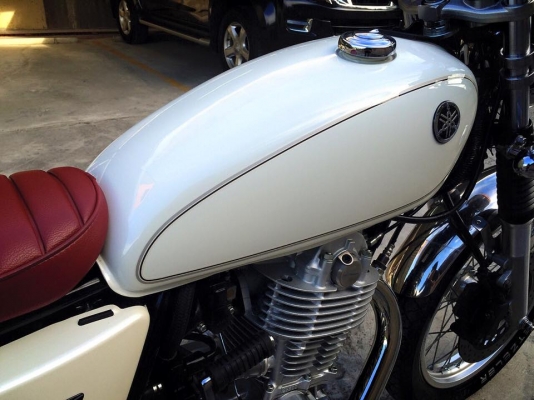 SALE BIKE YAMAHA SR400 รุ่นฉลองครบรอบ50ปี รถออกศูนย์ ปี2014 หัวฉีดPGM-FI 219000 SALE BIKE YAMAHA SR400 รุ่นฉลองครบรอบ50ปี รถออกศูนย์ ปี2014 หัวฉีดPGM-FI 219000