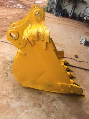 ขาย บุ๋งกี้ PC200-7 ของติดรถมาครับ ขาย บุ๋งกี้ PC200-7 ของติดรถมาครับ