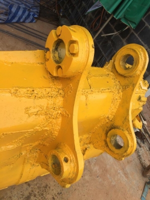 ขาย บุ๋งกี้ PC200-7 ของติดรถมาครับ ขาย บุ๋งกี้ PC200-7 ของติดรถมาครับ