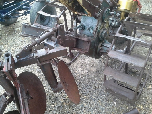 ทั้งชุดครับ