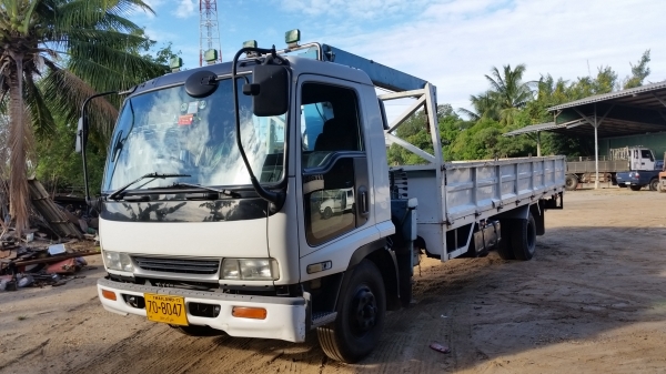 ขายรถบรรทุกติดเครน