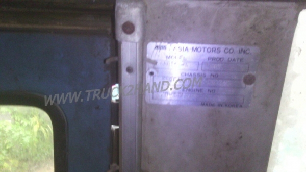 รถบัสรับส่งนักเรียน  รุ่น AM815  แชชซี KN2F เครื่อง 110HP