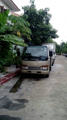 4ล้อบรรทุกมีลิฟท้าย ไม่ติดเวลา ISUZU NKR 120แรงปี53 4ล้อบรรทุกมีลิฟท้าย ไม่ติดเวลา ISUZU NKR 120แรงปี53