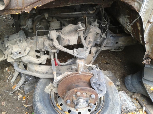 ขายเครื่องพร้อมเกียร์ TATA XENON NGV ปี 2012