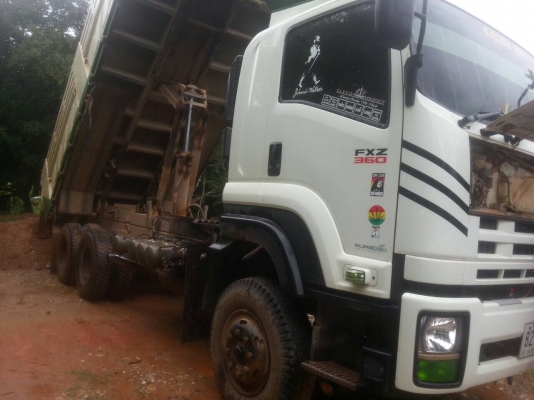 ขาย..360แรงปี56.รวมดาวน์รวมผ่อน 2300000. ดาวน์ประมาณ1100000 ผ่อนต่ออีก1200000.เดือนละ38448.  รถสวยมากๆรถบรรทุกดินลูกรัง