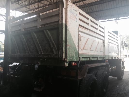 ขาย..360แรงปี56.รวมดาวน์รวมผ่อน 2300000. ดาวน์ประมาณ1100000 ผ่อนต่ออีก1200000.เดือนละ38448.  รถสวยมากๆรถบรรทุกดินลูกรัง