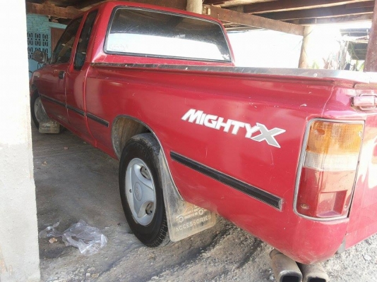 toyota mighty-x 2.5 เรถบ้านเดิมๆ toyota mighty-x 2.5 เรถบ้านเดิมๆ