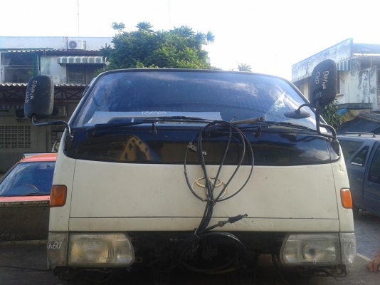 หัวเก๋ง  TOYOTA ฺ BU102 ไฟหน้าหวานการ์ตูน สวยๆ   จากญี่ปุ่น