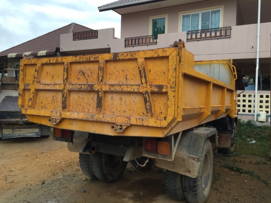 6ล้อดั้ม145แรง FSR11F ปี2543 จดเล่ม..รถสวยมาก เล่มพร้อม ภาษีเต็ม รถห้างแท้เดิมๆแค้สีไม่เดิม