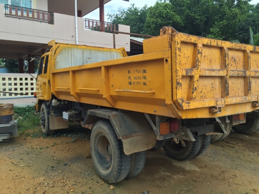 6ล้อดั้ม145แรง FSR11F ปี2543 จดเล่ม..รถสวยมาก เล่มพร้อม ภาษีเต็ม รถห้างแท้เดิมๆแค้สีไม่เดิม