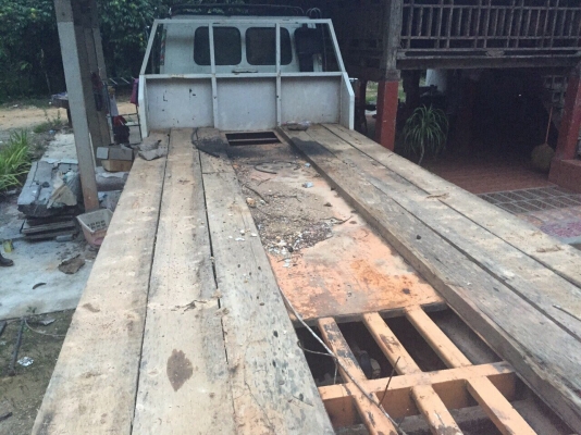 ขายรถ10ล้อท้ายลาด ISUZU FVZ12MY วางเครื่องHINO 195แรงม้า สนใจโทร 081-970-1072