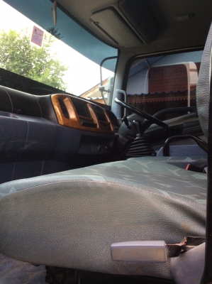 ขาย 320 ปี50  ดั้มสามมิตร ต่อใหม่รถเดิมๆครับ