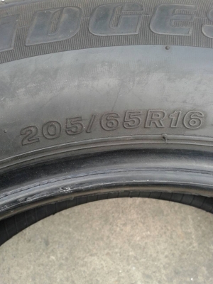 205/65R16 BRIDGESTONE B390 ชุด 4 เส้น tel.081-427-3941