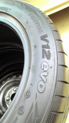 195/55R15 HANKOOK V12EVO มี 2 เส้น tel.081-427-3941 195/55R15 HANKOOK V12EVO มี 2 เส้น tel.081-427-3941