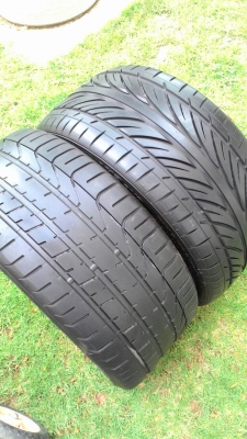 255/35R18 HANKOOK  และ PIRALLI  มี 2 เส้น  tel.081-427-3941