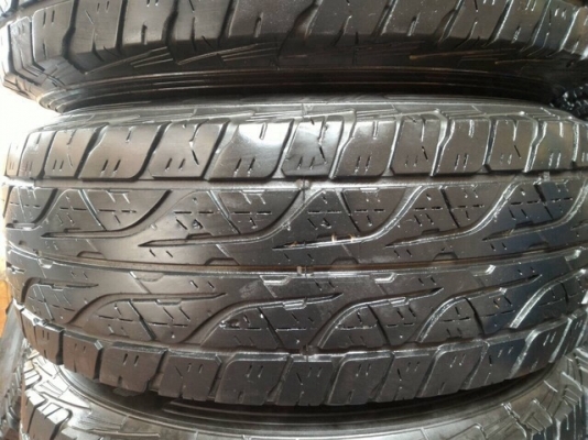 ขายล้อกล้วย  8 x 16  พร้อมยาง  265 x 70 x 16 AT