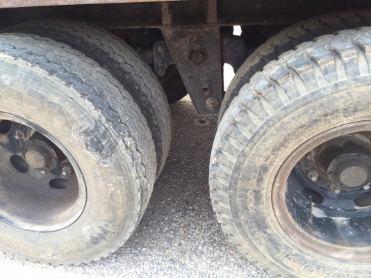 ขายรถ22ล้อดั้มพ์ ISUZU FXZ23NZHF24 เครื่อง320แรงม้า หัวหาง3เพลาแท้ ปี51 สนใจโทร 081-970-1072