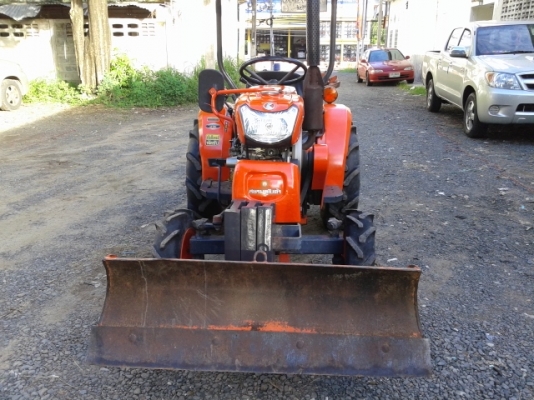 ต้องการขายรถไถนั่งขับ KRT 140 PLUS(หมายเหตุถ้าอยู่ในบุรีรัมย์รับประกันฟรีเมือมีปัญหา) ต้องการขายรถไถนั่งขับ KRT 140 PLUS(หมายเหตุถ้าอยู่ในบุรีรัมย์รับประกันฟรีเมือมีปัญหา)