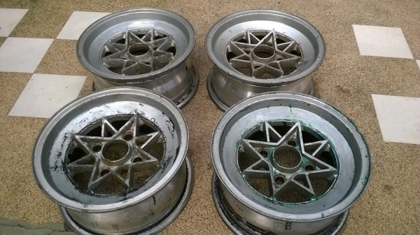 Super shark 13*6 4/114 =5000 โทร096-2085202 ครับ