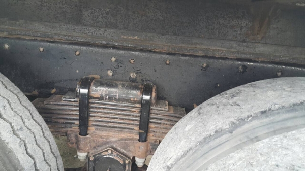 ขาย10ล้อพื้นเรียบเพลาเดียวรถห้าง