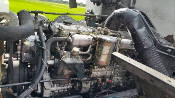 ขาย10ล้อพื้นเรียบเพลาเดียวรถห้าง