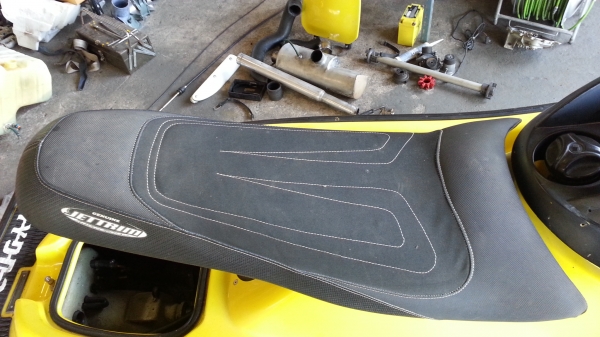 ขายเบาะแต่ง JETTRIM ใส่SEADOO XP หมูอ้วน สภาพสวย