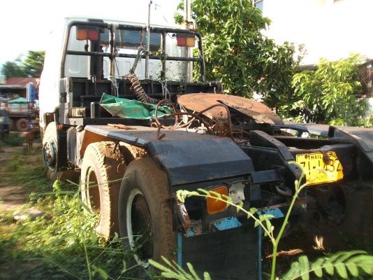 ขายรถสิบล้อหัวลาก นิสสัน เครื่องยนต์ PE 6 เทอร์โบ 260 แรงม้า สภาพดี พร้อมใช้งาน