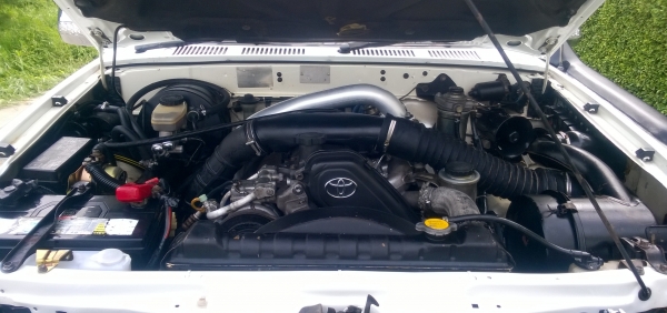 TOYOTA HILUX คานแข็ง เครื่อง1KZ TOYOTA HILUX คานแข็ง เครื่อง1KZ