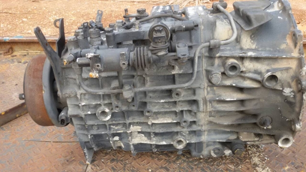 ขายเกียร์หวีคัส ปั้มpower คอมแอร์ ยังไม่เคยใช้งานถอดจากเครื่องJo8C ราคา48,000บาท ติดต่อ ปิ่น 0819176906