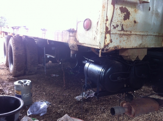 เทนเลอร์ฮีโน่สิบล้อ 2 เพลาเครื่อง 285 แรงเบรคทิฟฟี่เพาร์เวอร์ช่วงล่าง ZM 550000