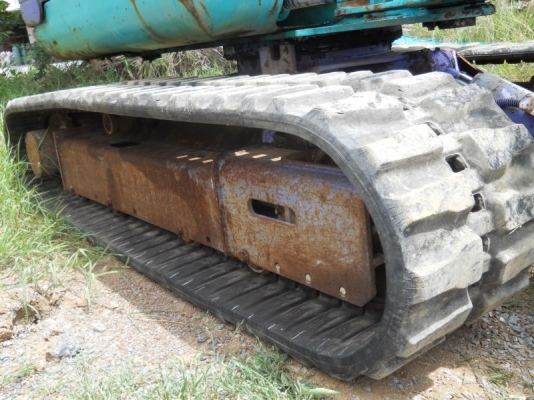 ขายรถเก่านอก komatsu 40-7 มีเก๋งแทรกยางสภาพสวย สนใจโทร 092-3309229 อี๊ด