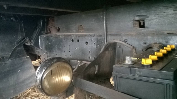 ขาย 6 ล้อ ISUZU KS22 เครื่อง 4BD1 110 แรงม้า ยกหัวได้ พวงมาลัยพาวเวอร์ คัสซีมีรอยนิดหน่อย ทะเบียนพร้อมโอนครับ