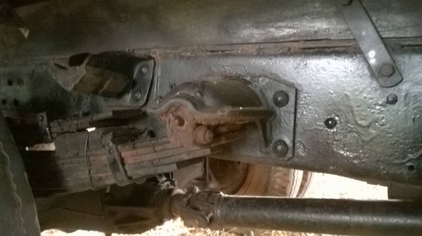 ขาย 6 ล้อ ISUZU KS22 เครื่อง 4BD1 110 แรงม้า ยกหัวได้ พวงมาลัยพาวเวอร์ คัสซีมีรอยนิดหน่อย ทะเบียนพร้อมโอนครับ