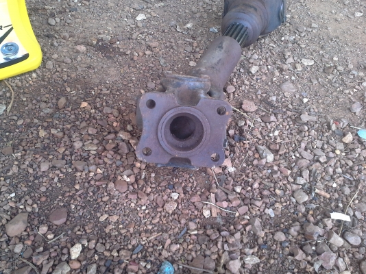 ขายเพลากำลังท้ายสิบล้อ