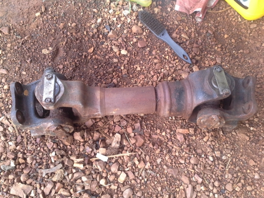 ขายเพลากำลังท้ายสิบล้อ