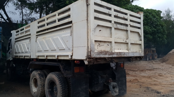 Isuzu fxz270 Isuzu fxz270