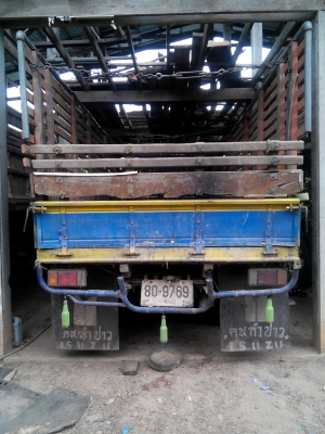 ขายรถ6ล้อ Isuzu npr 115