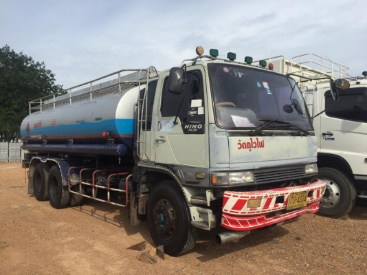 ขาย10ล้อบรรทุกน้ำมันเตา HINO FL3H/195แรงม้า 15000ลิตร