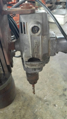 ******** ขายแล้วครับ!! ******* สว่านแม่เหล็ก HITACHI ไฟบ้าน 220 V. พร้อมใช้ 089-2499-123 นครปฐม