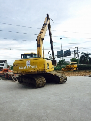 ขายKOMATSU PC200-7บูมยาว รถสวย ช่วงล่างเต็ม ขายKOMATSU PC200-7บูมยาว รถสวย ช่วงล่างเต็ม